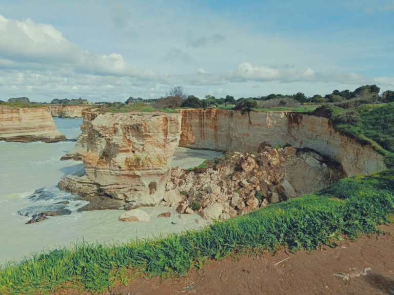 Emergenza coste in Puglia: Il caso Melendugno riaccende il dibattito sui PCC